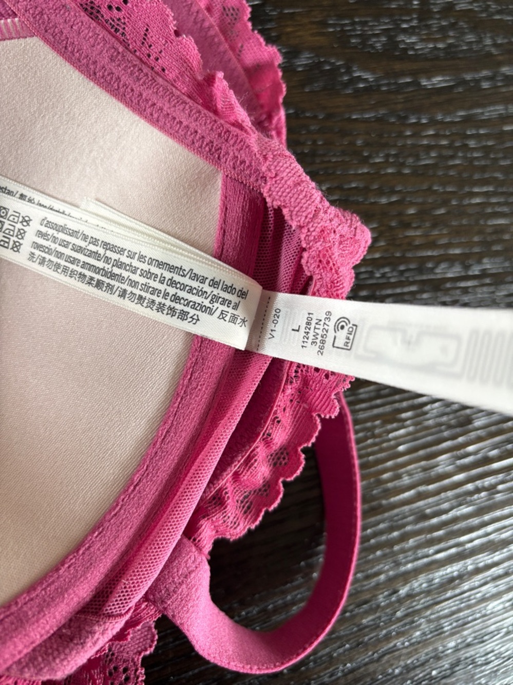 Victoria’s Secret PINK lightly lined lace bra - Picture 10 of 11